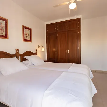 Miguel Angel * Εστεπόνα